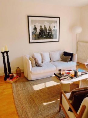 Appartement parisien baigné de soleil